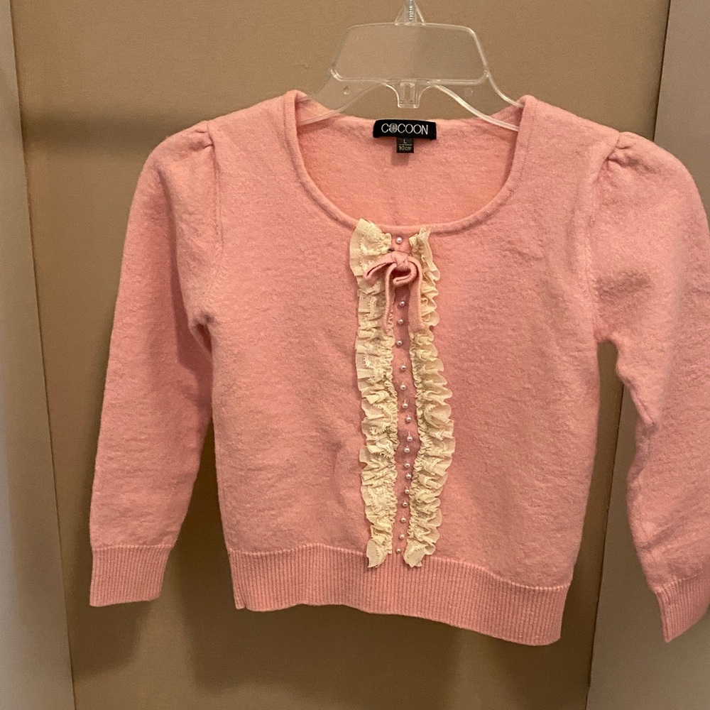 Kids wool Pink sweater  with Ruffle and pearl details. L